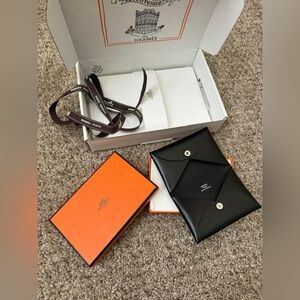 📌SOLD ON OTHER WEBSITE. Hermès - Calvi Card Holder, Boxcalf Leather in Noir